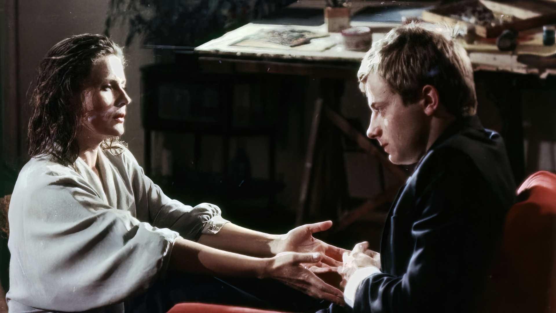 A Short Film About Love Background