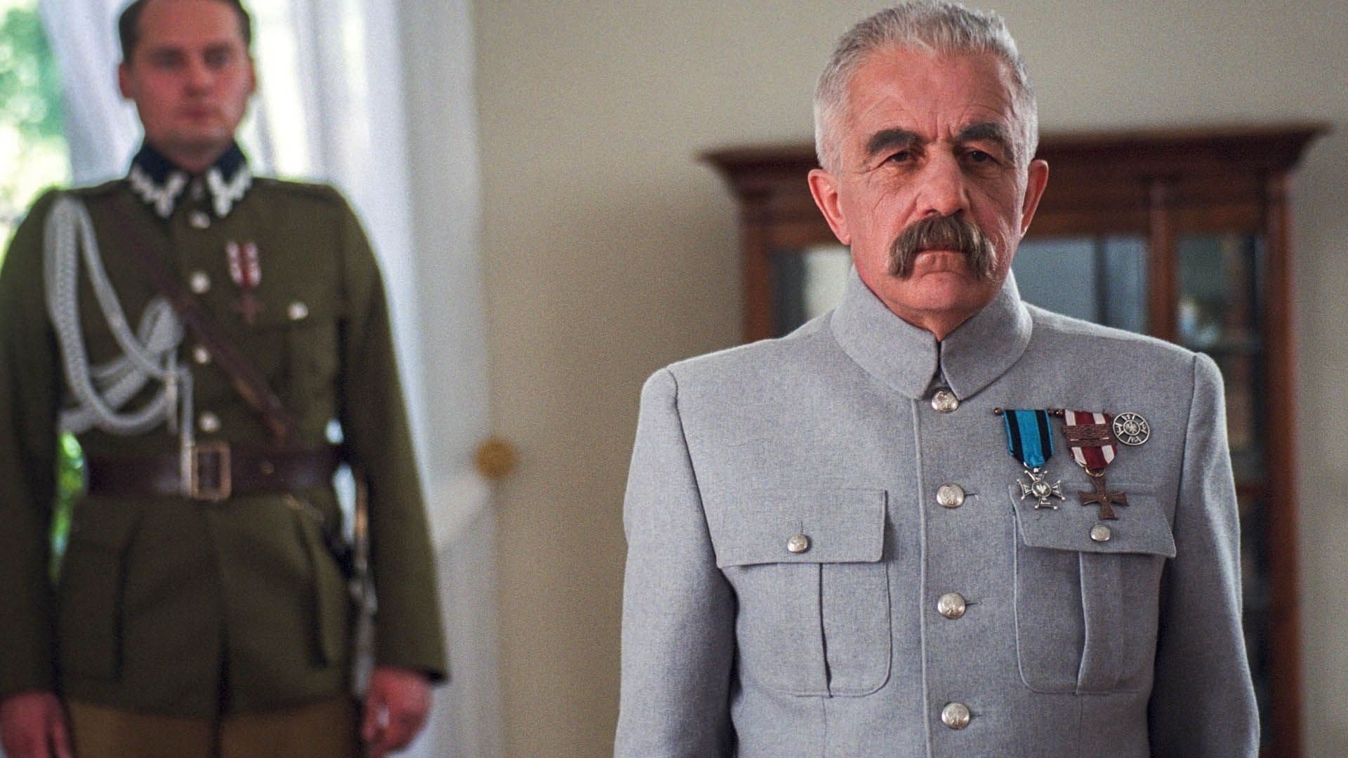 Marszałek Piłsudski Background