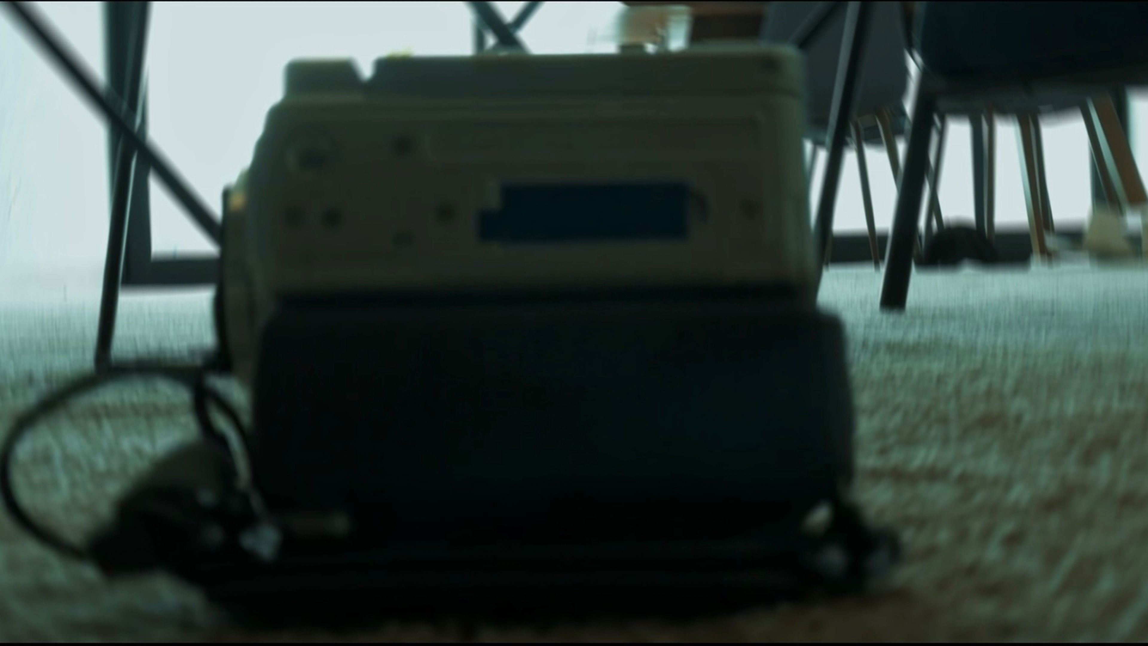 El Susurro Background