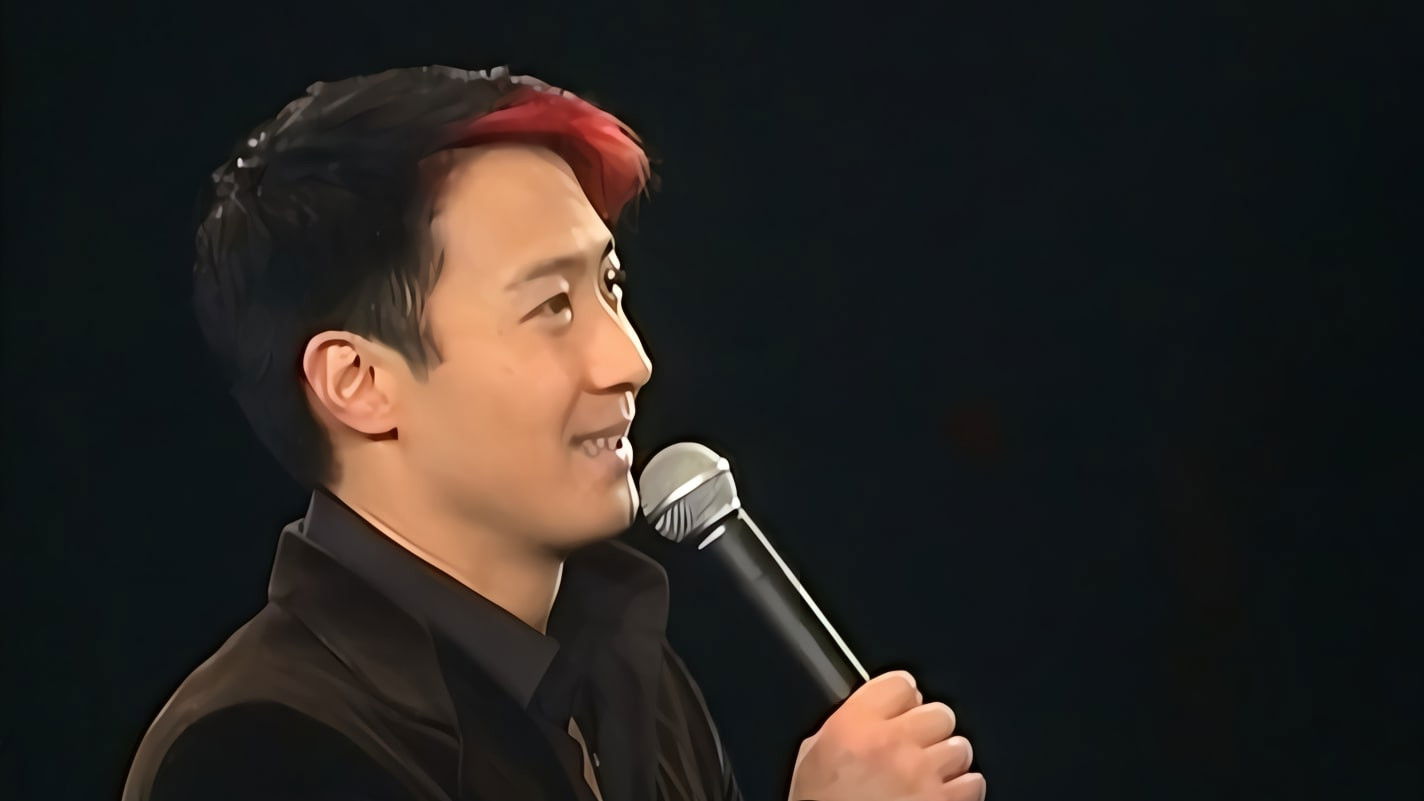 Leon Live is Live 演唱會 Background