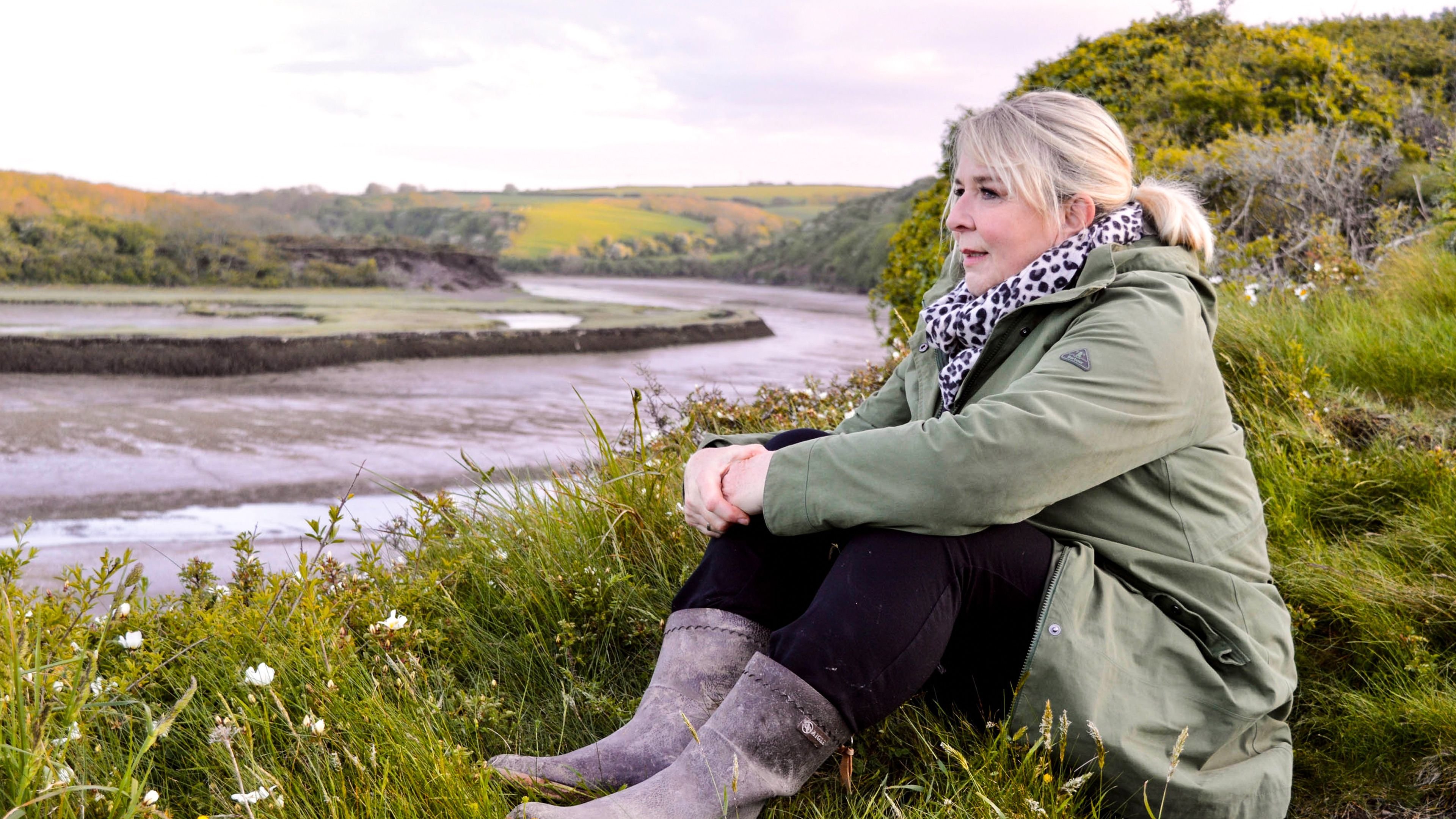 My Cornwall with Fern Britton Background