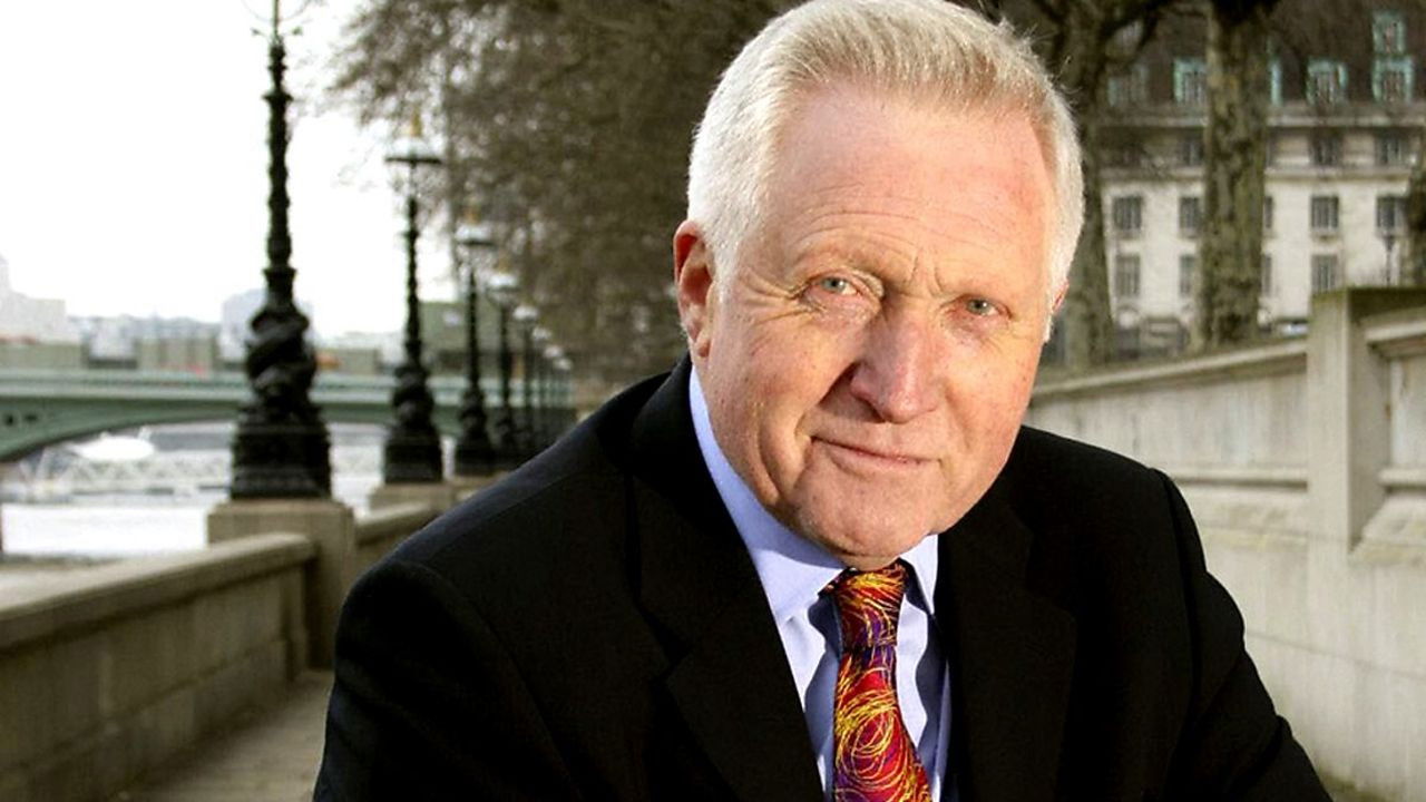 A Picture of Britain Background