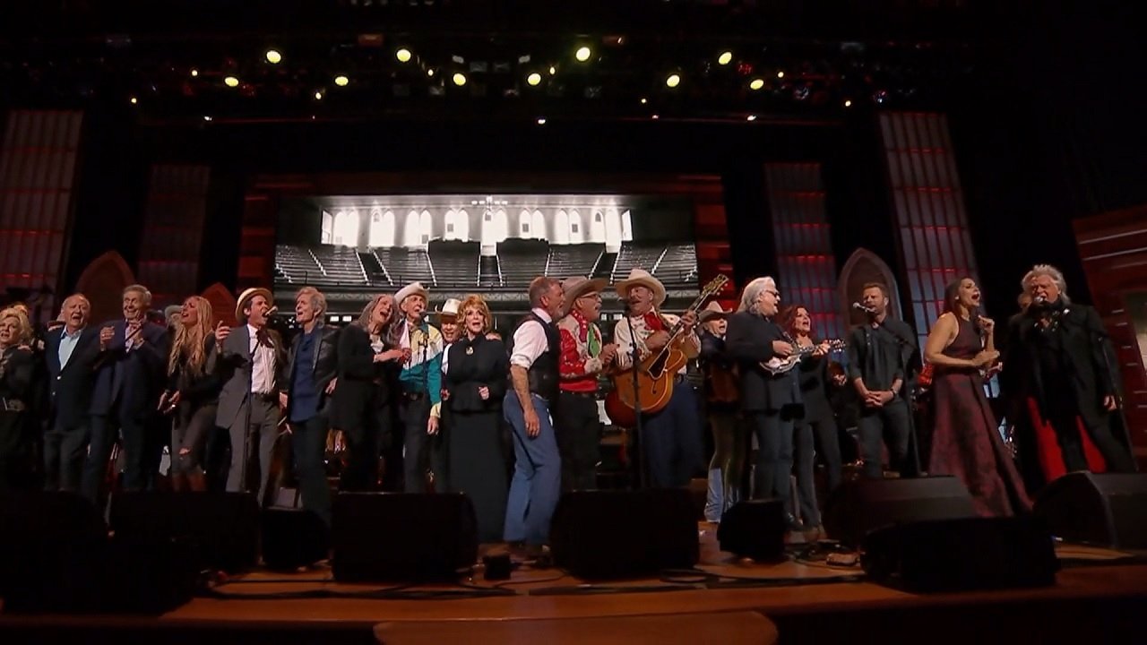 Country Music: Live at the Ryman Background