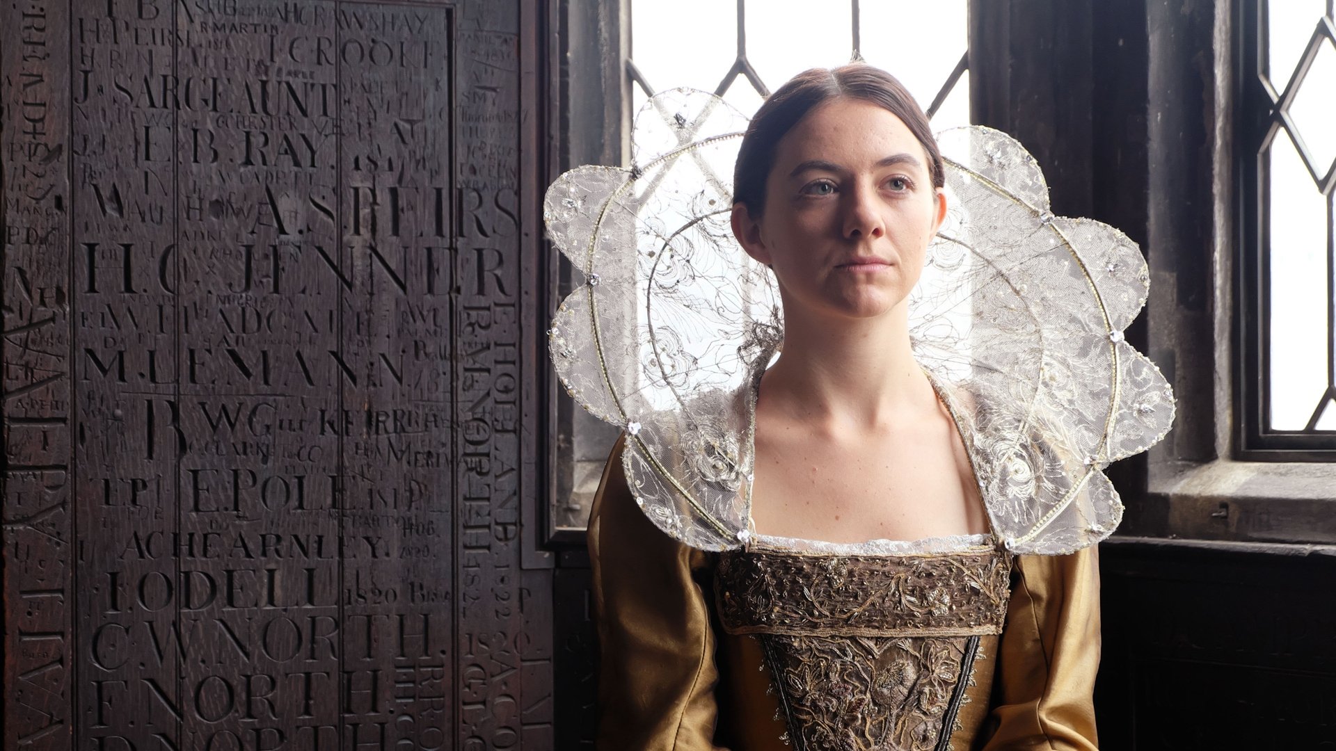 Bloody Queens: Elizabeth and Mary Background