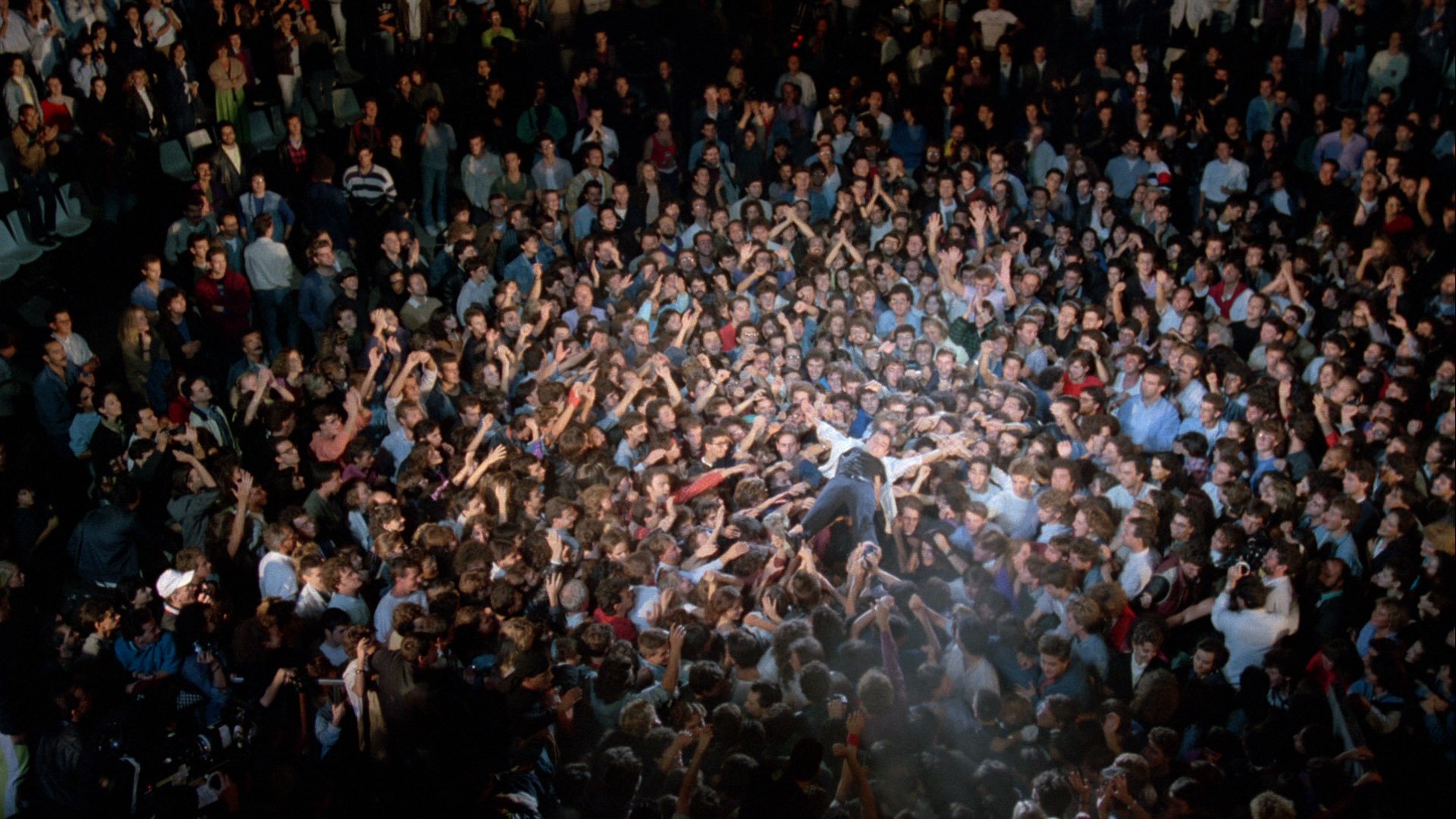 Peter Gabriel: Live In Athens 1987 Background