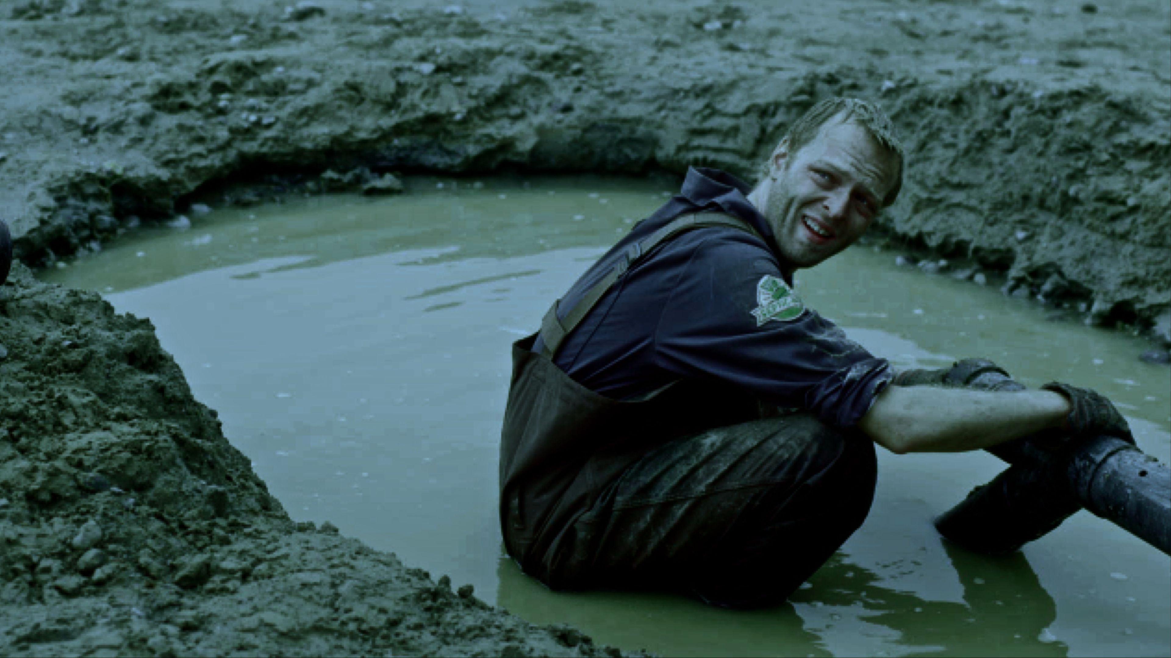 Septic Man Background