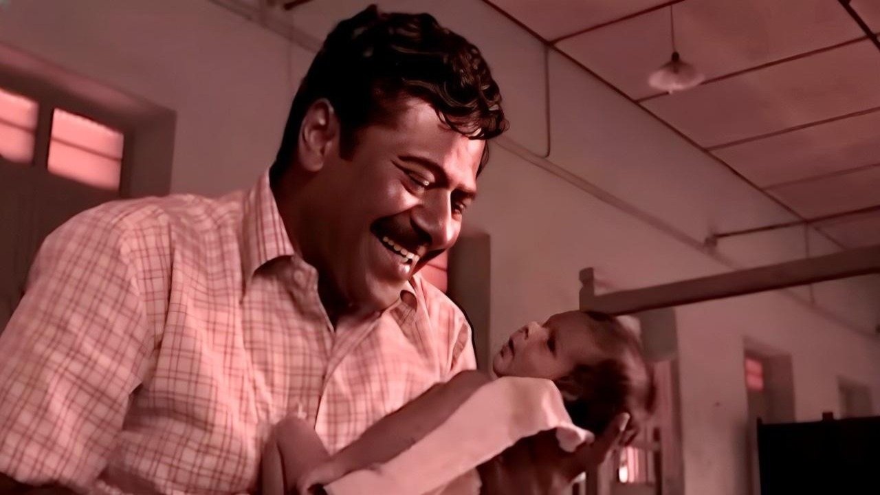 Thavamai Thavamiruntu Background