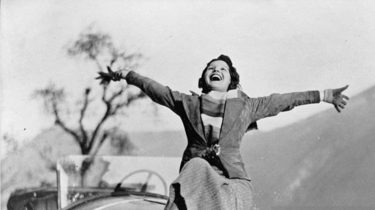 The Song of Night Background