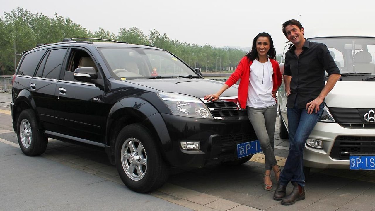 China on Four Wheels Background