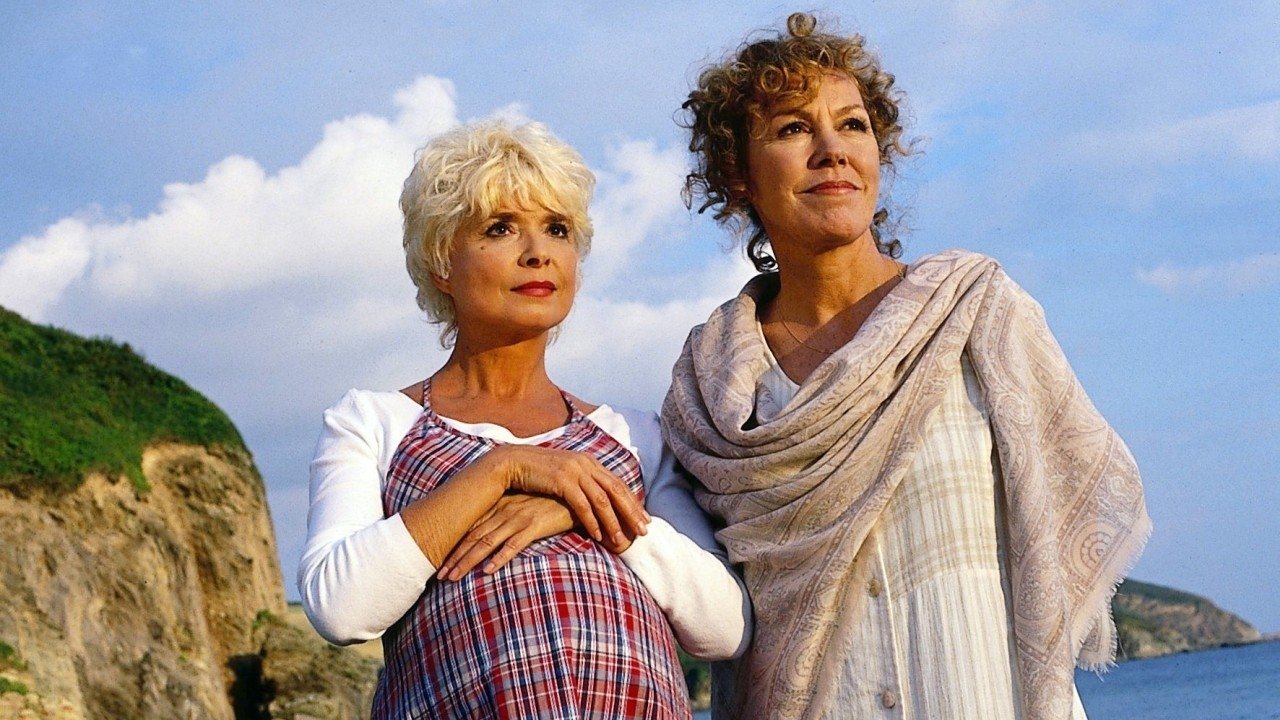 Rosamunde Pilcher: Eine besondere Liebe Background