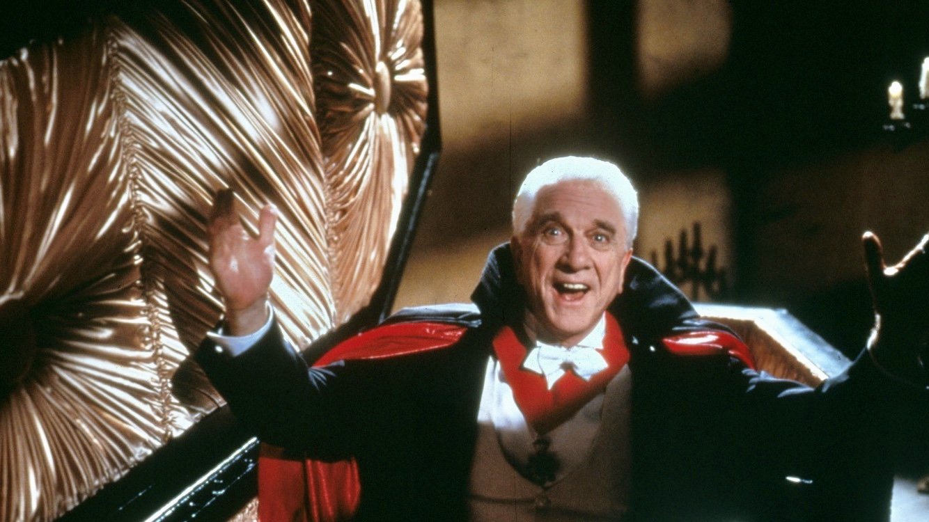 Dracula: Dead and Loving It Background