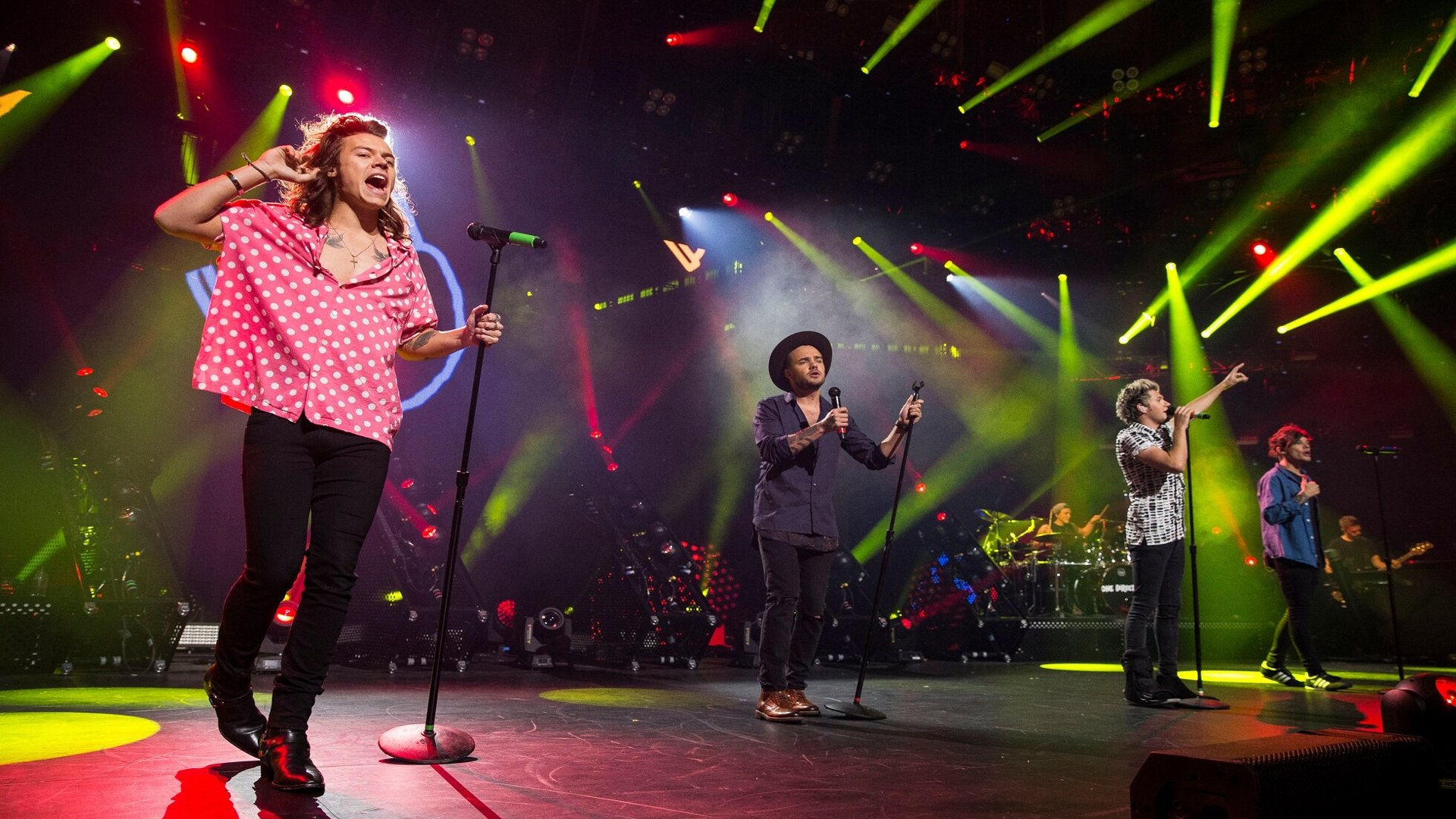 One Direction: Apple Music Festival Background