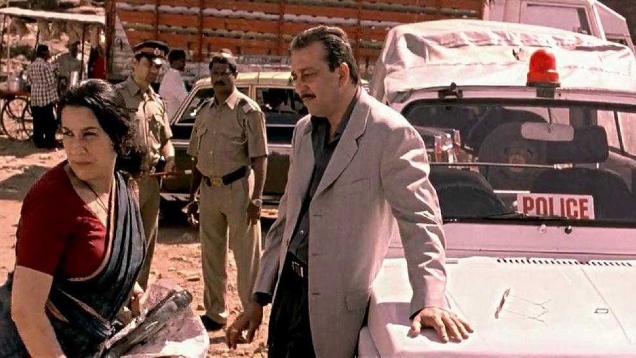Shootout at Lokhandwala Background