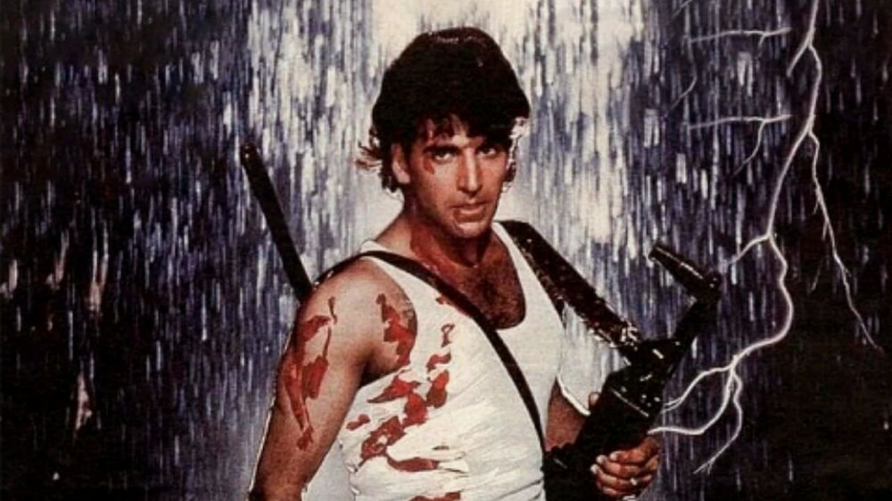 Sabse Bada Khiladi Background