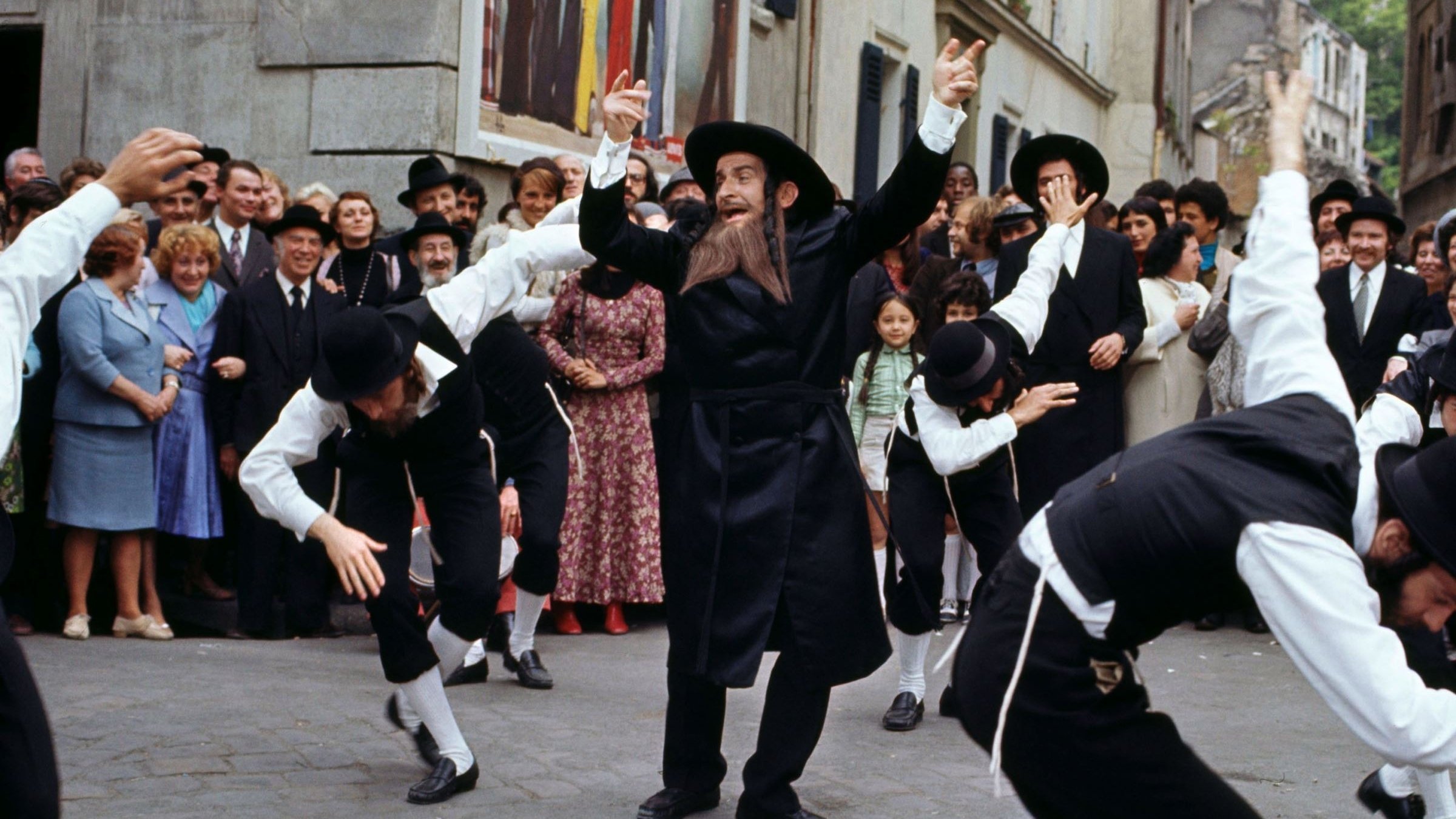 The Mad Adventures of Rabbi Jacob Background