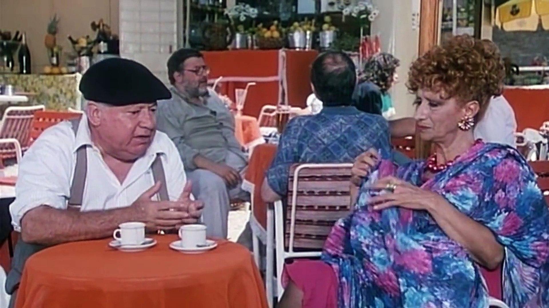 Fantozzi The Return Background