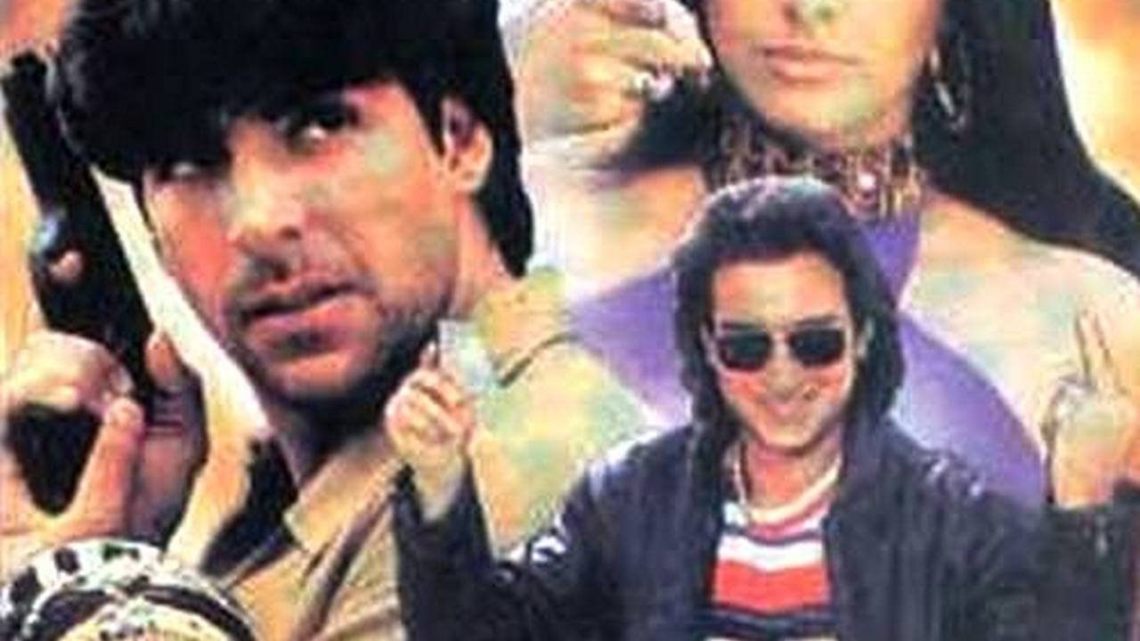 Tu Chor Main Sipahi Background