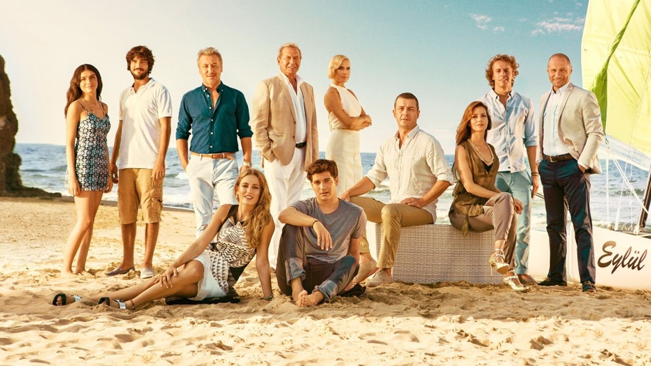 Medcezir Background