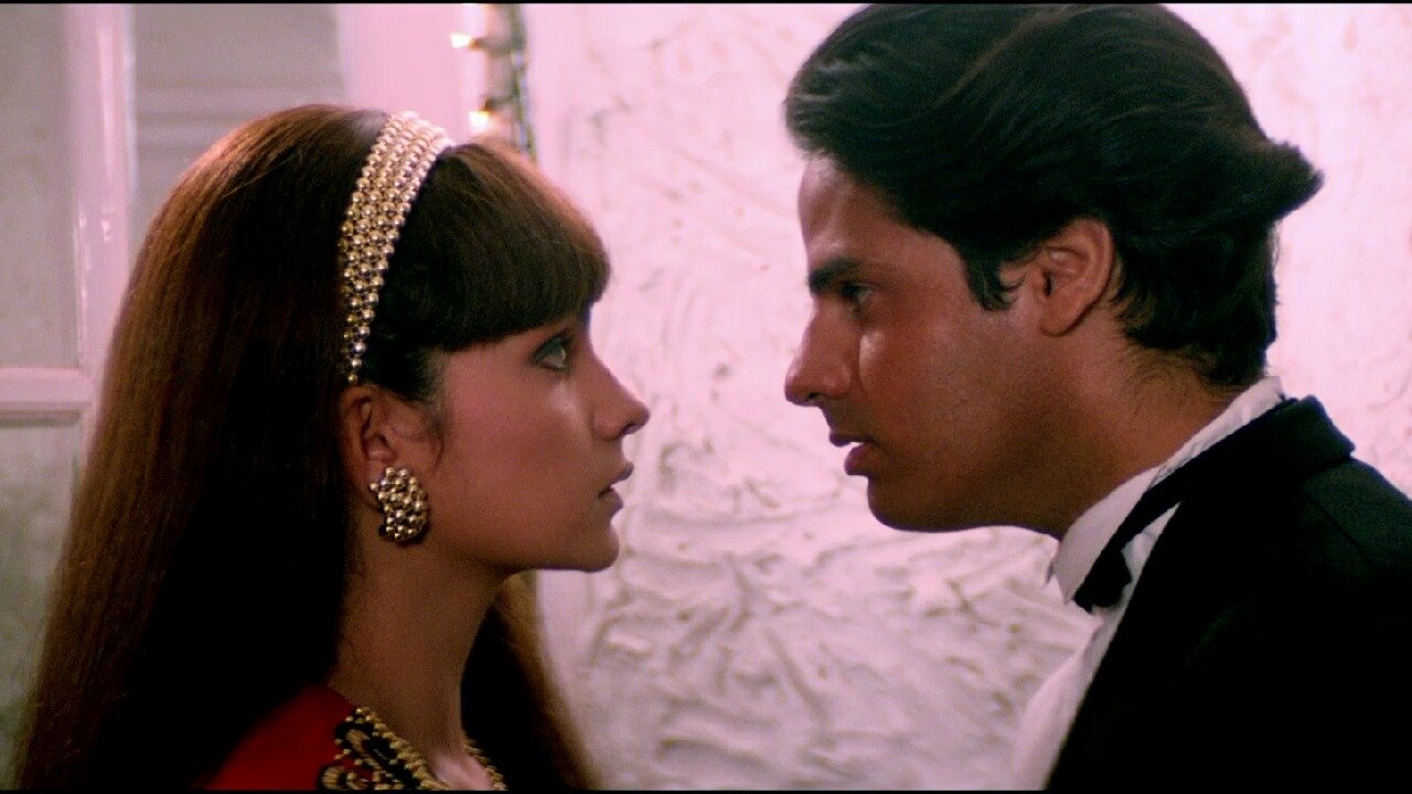 Jaanam Background