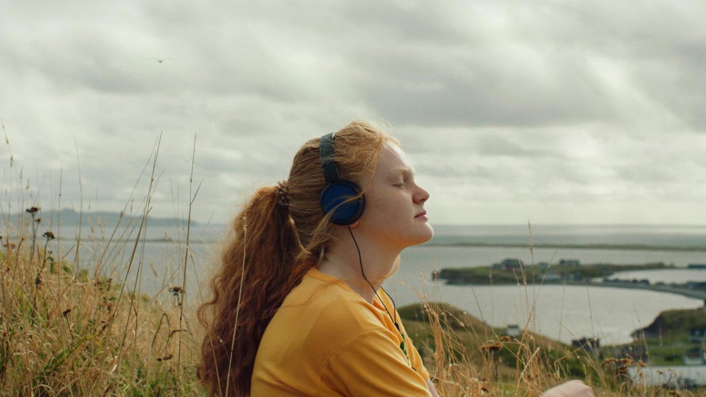 Gaby’s Hills Background