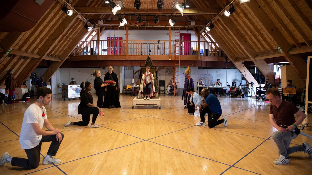 RSC Live:  Henry VI, Part 1 Background