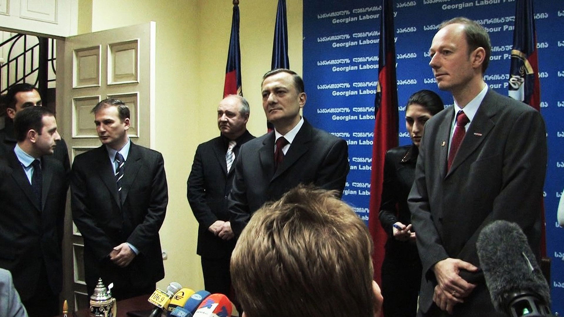 Die PARTEI Background