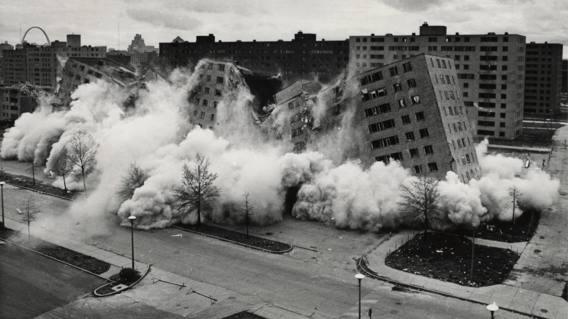 The Pruitt-Igoe Myth Background