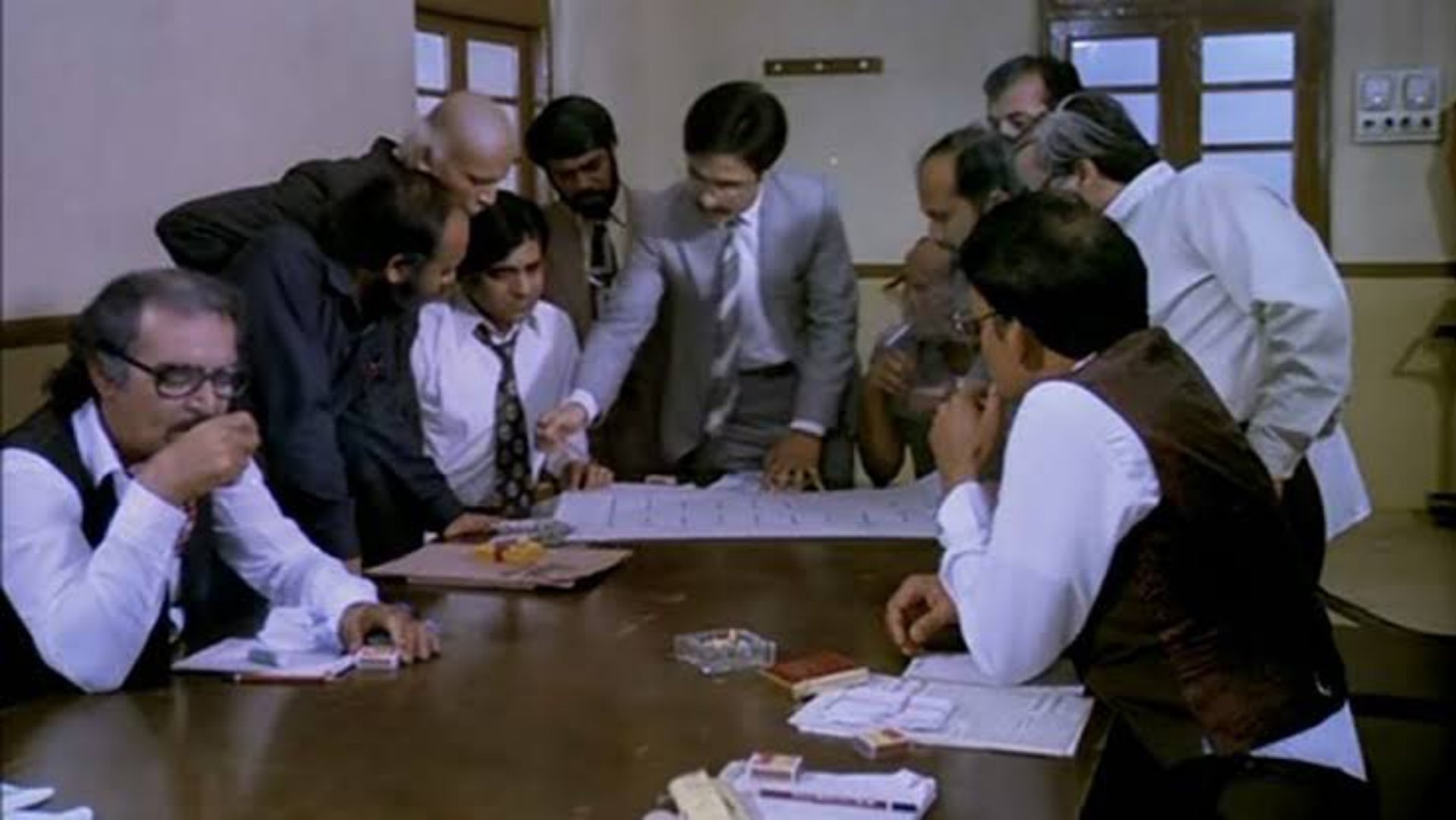 Ek Ruka Hua Faisla Background