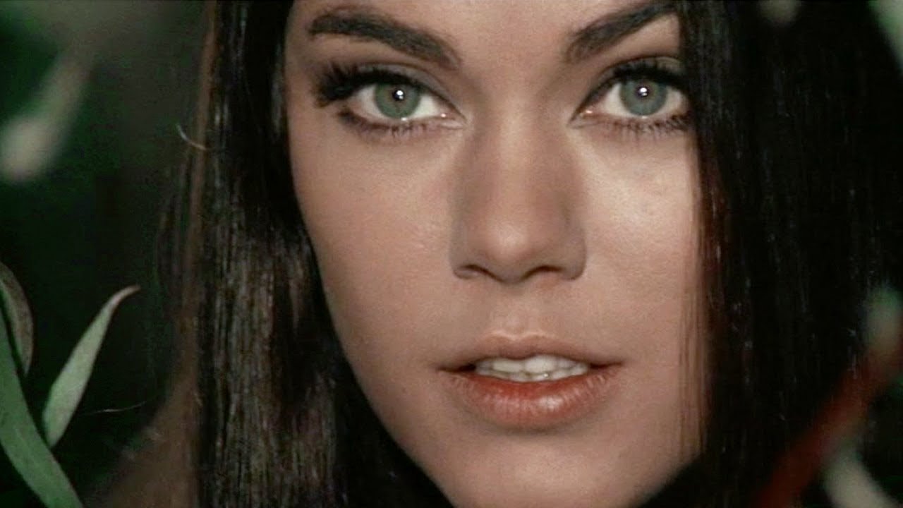 Gungala, The Black Panther Girl Background