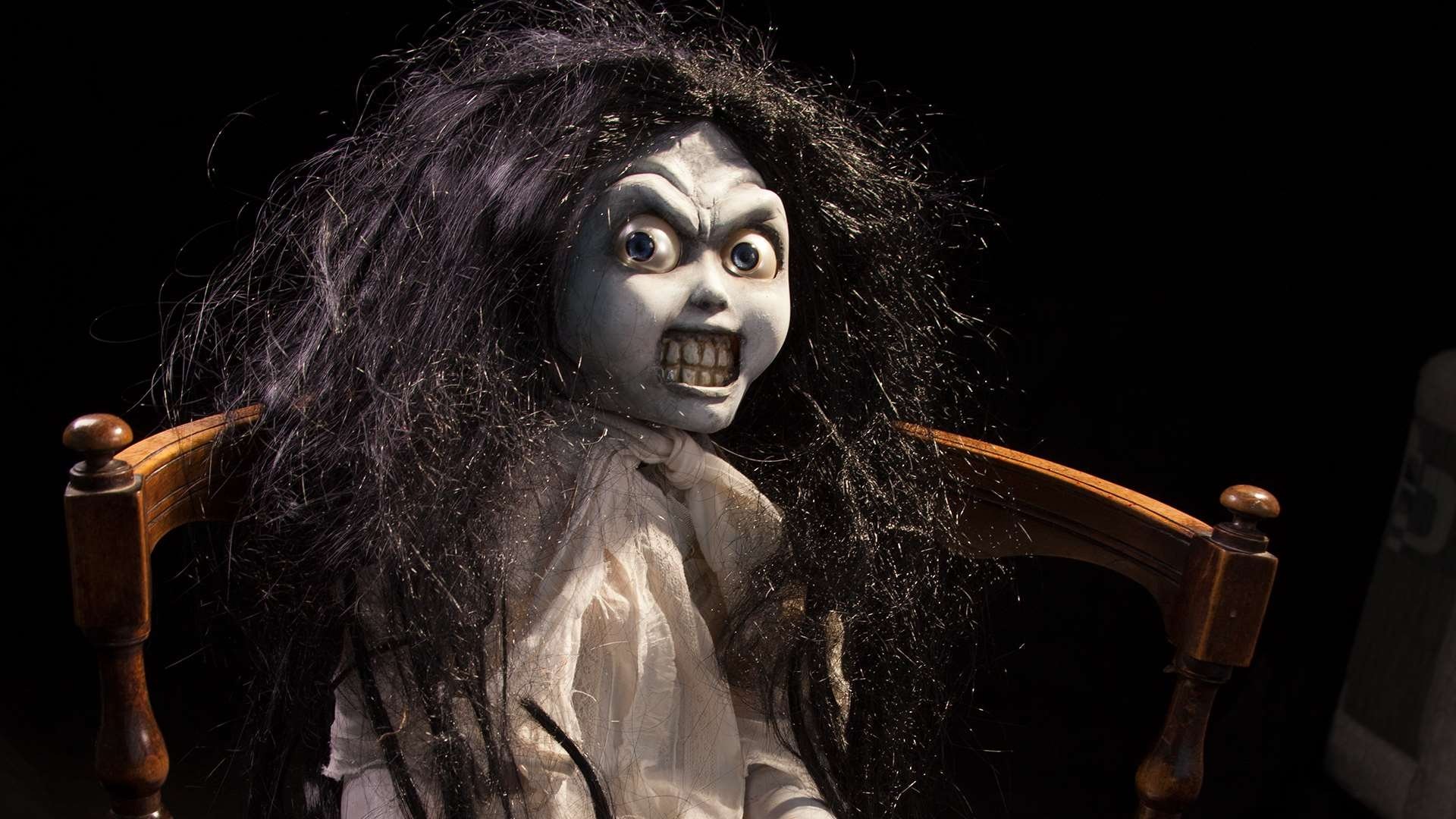 Curse of the Witch's Doll Background
