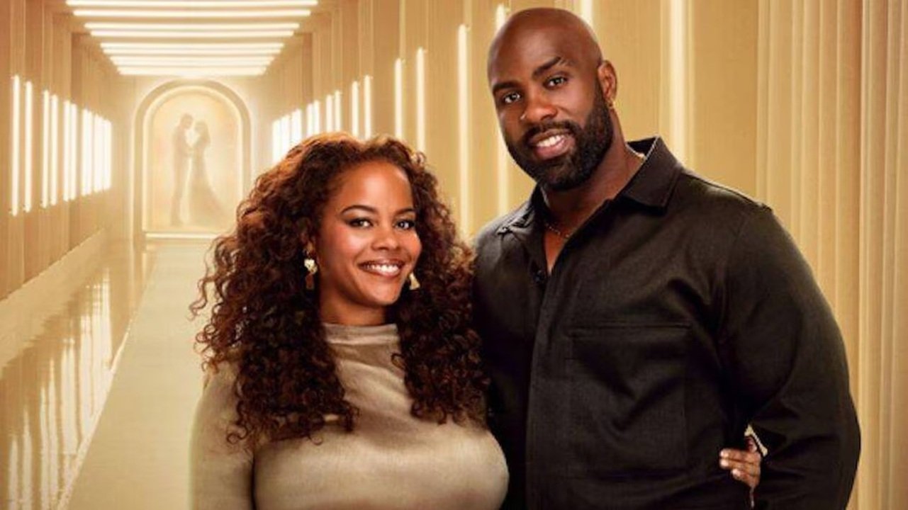 Love Is Blind: France Background