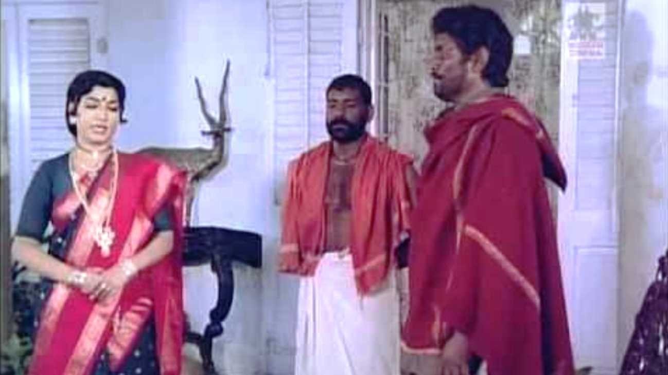 Senthoora Poove Background
