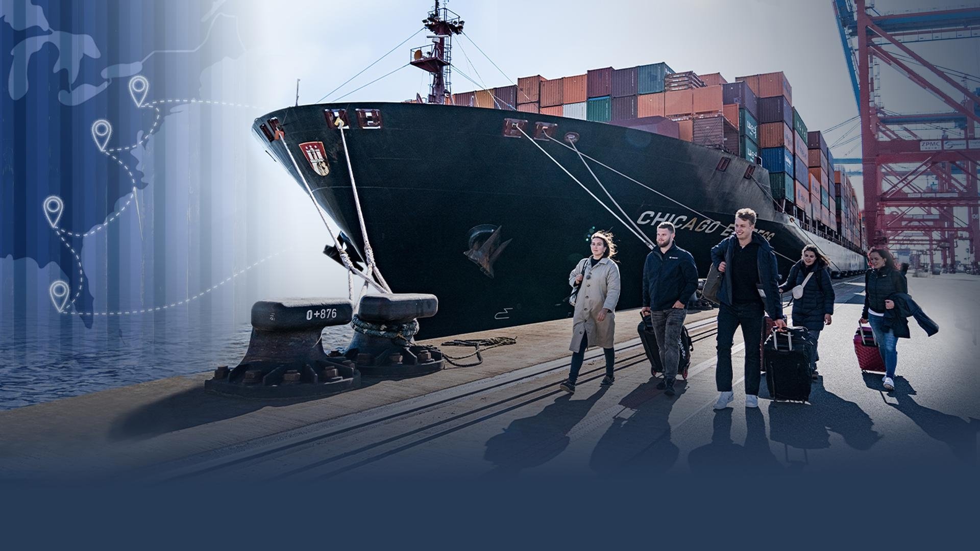 On Deck – Ausbildung auf dem Meer Background
