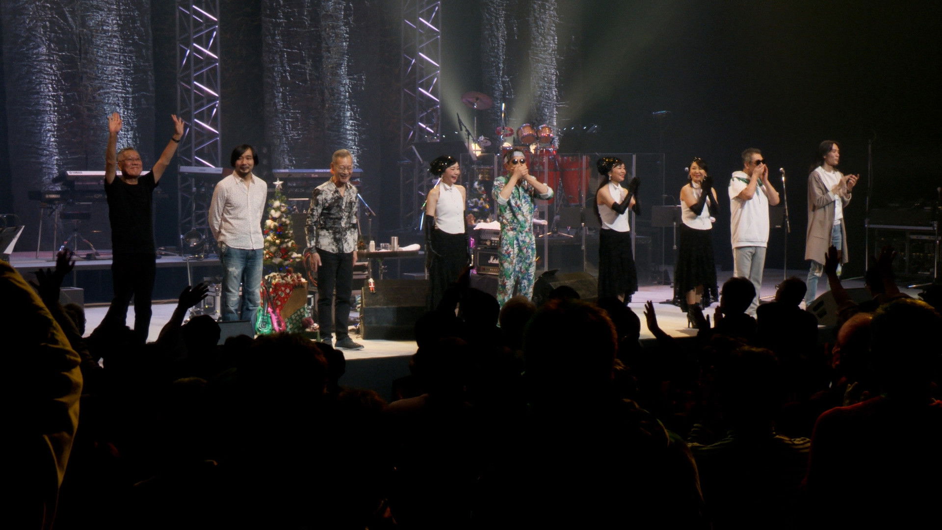 Super Live 2020 - Rainbow Finger Dancin' - Christmas Special Background