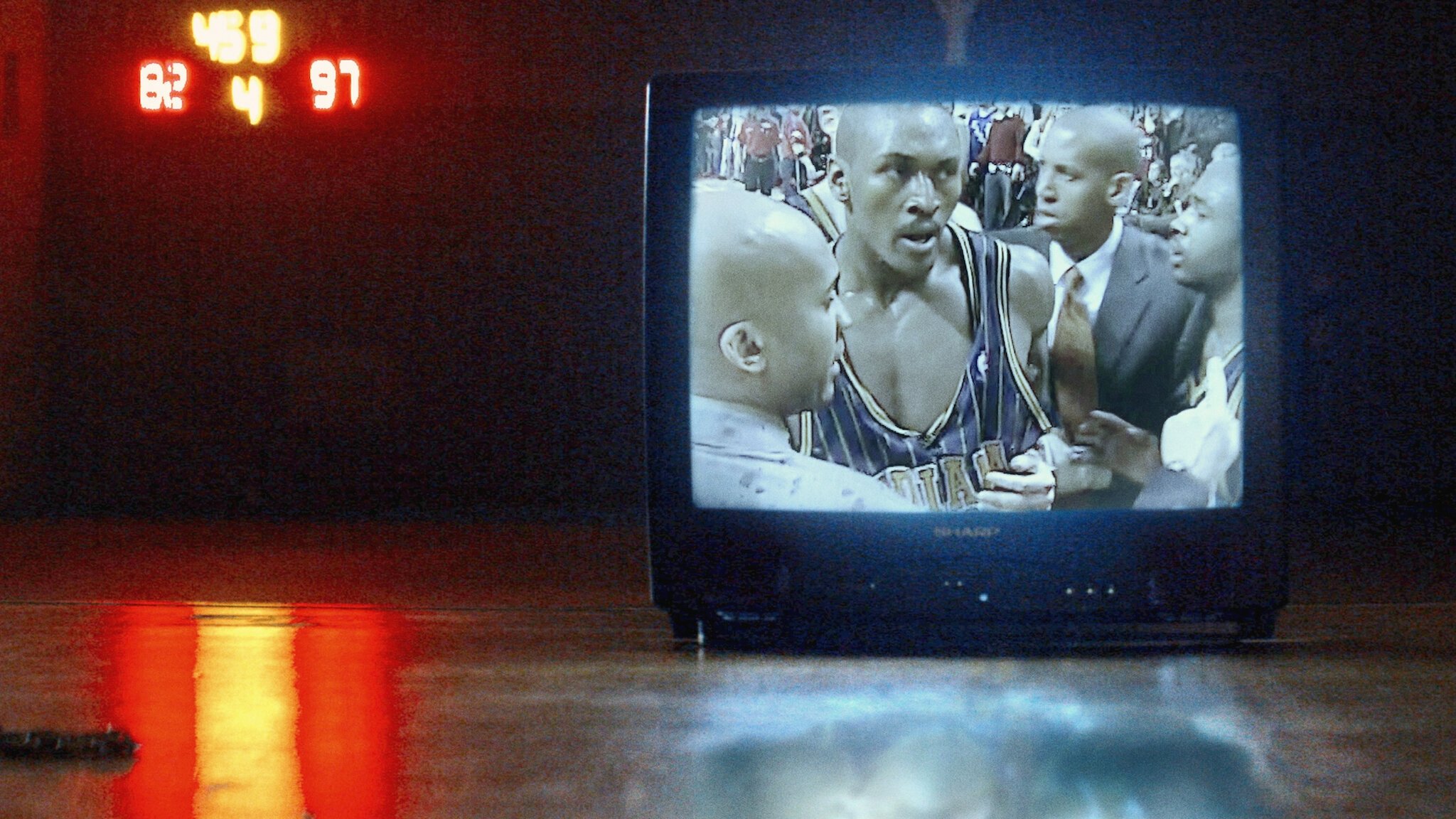 Untold: Malice at the Palace Background