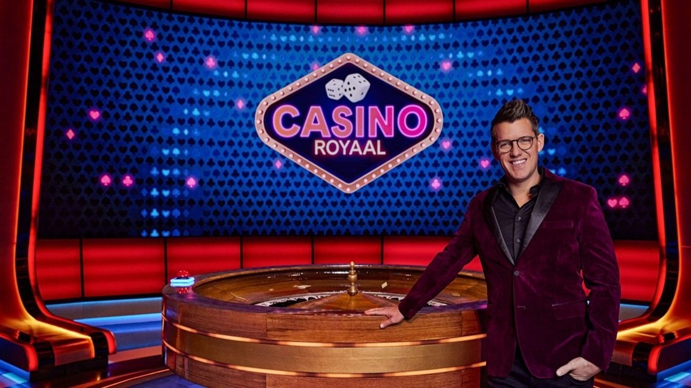 Casino Royaal Background