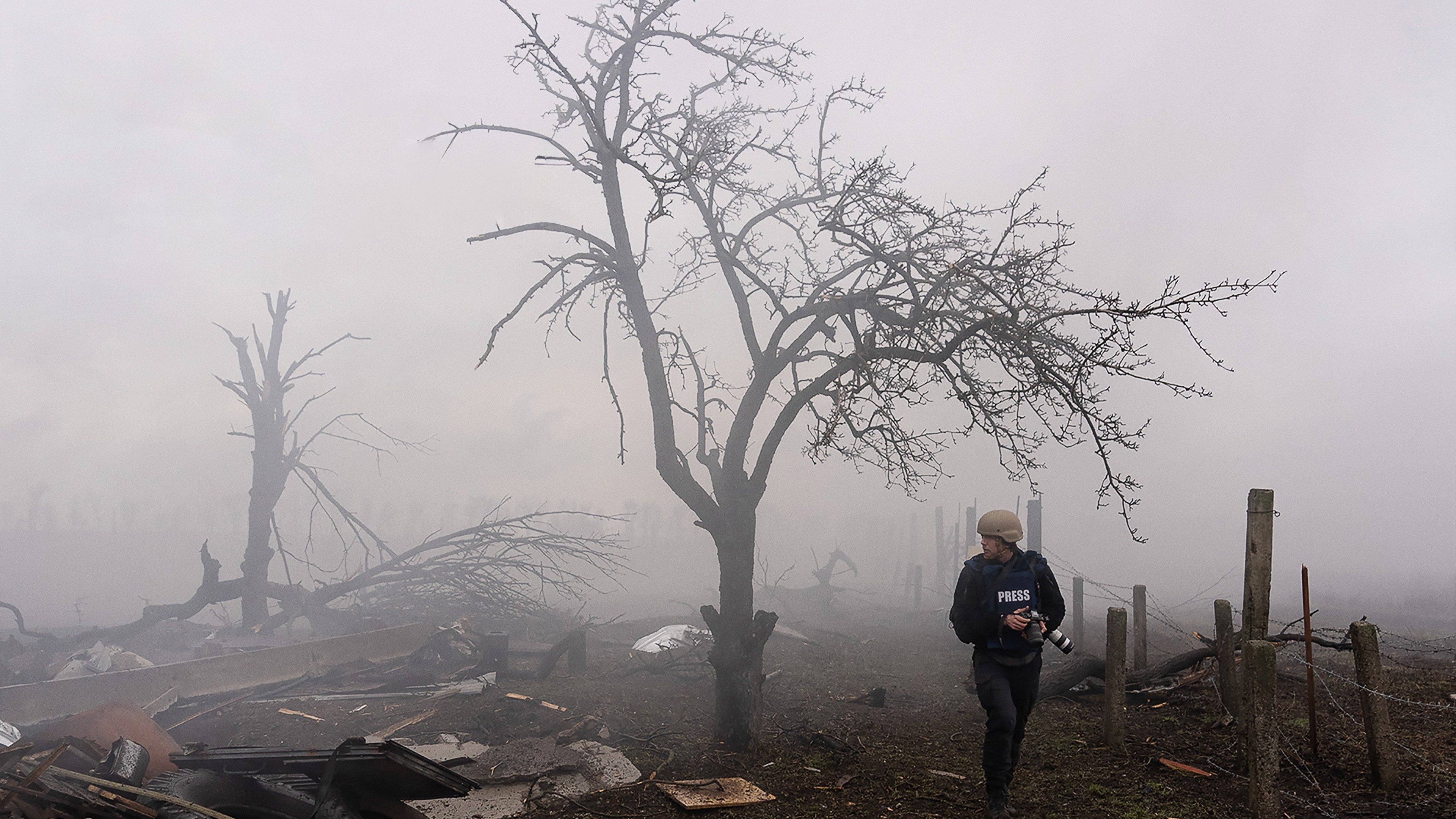 20 Days in Mariupol Background