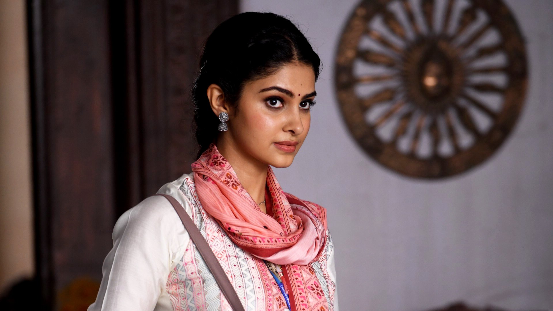 Devaki Nandana Vasudeva Background