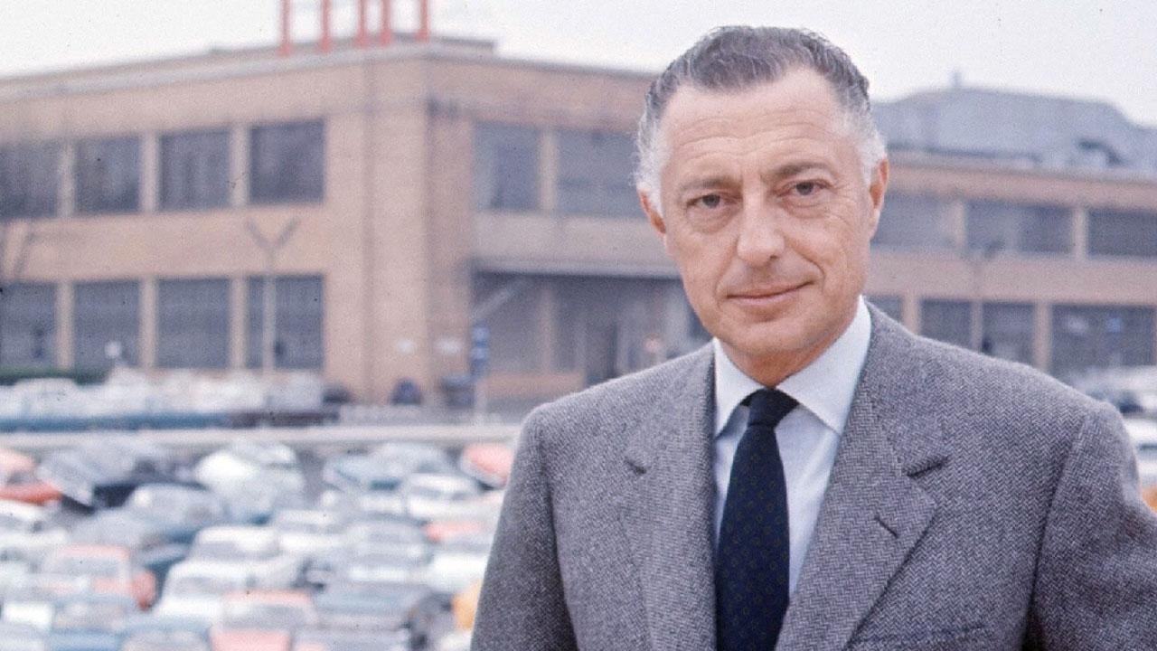 Agnelli Background