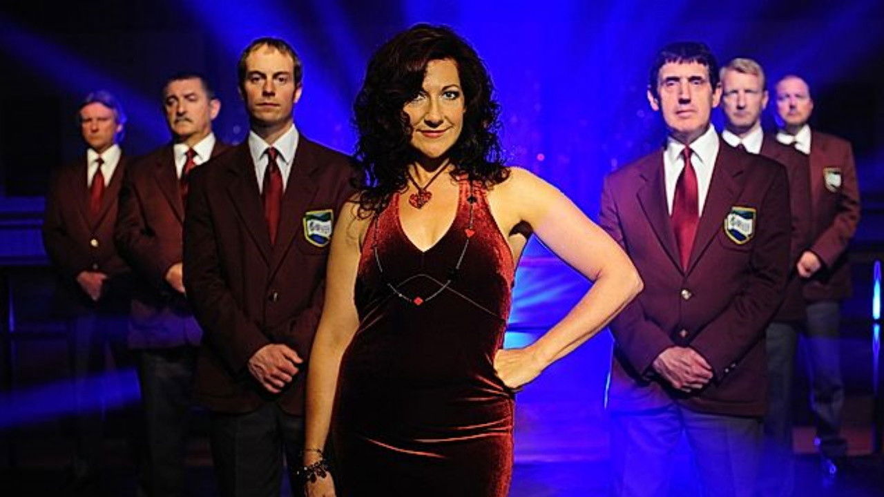 Con Passionate Background