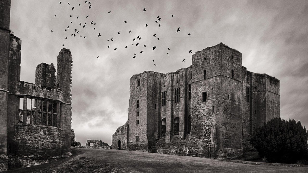 Castle of Otranto Background