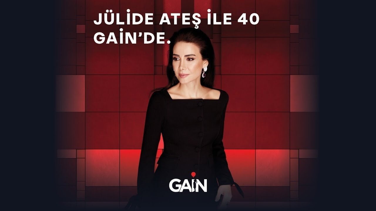 Jülide Ateş ile 40 Background