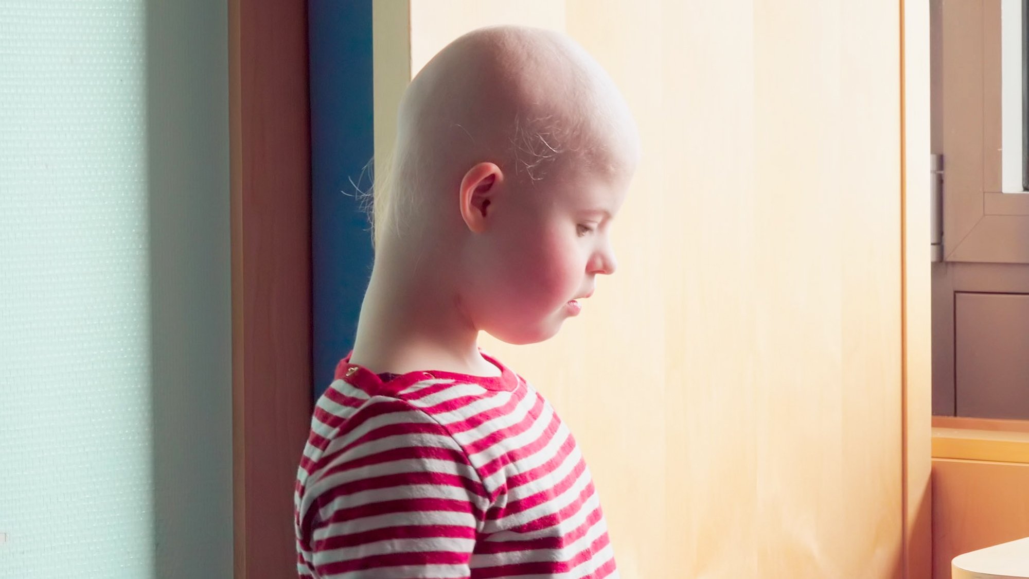 Mon enfant, ce héros Background