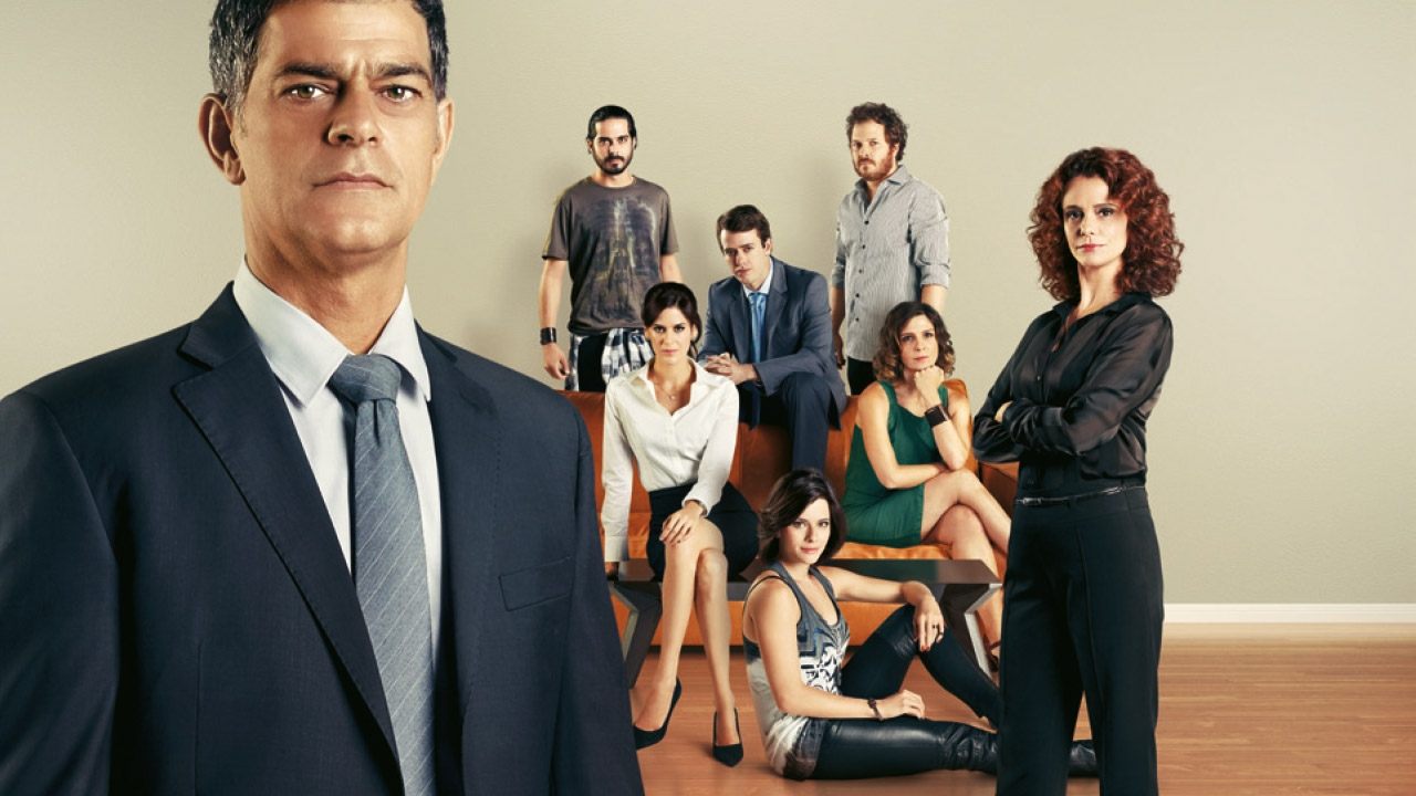 Questão de Família Background