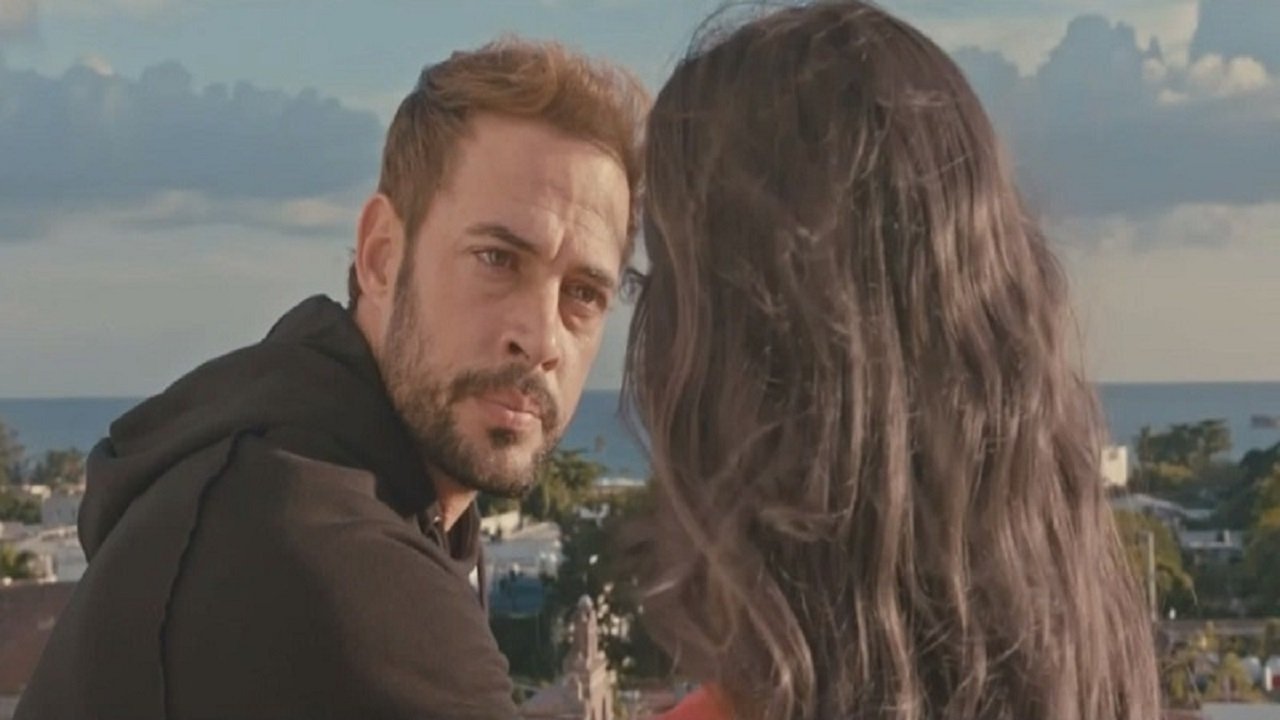 El fantasma de mi novia Background