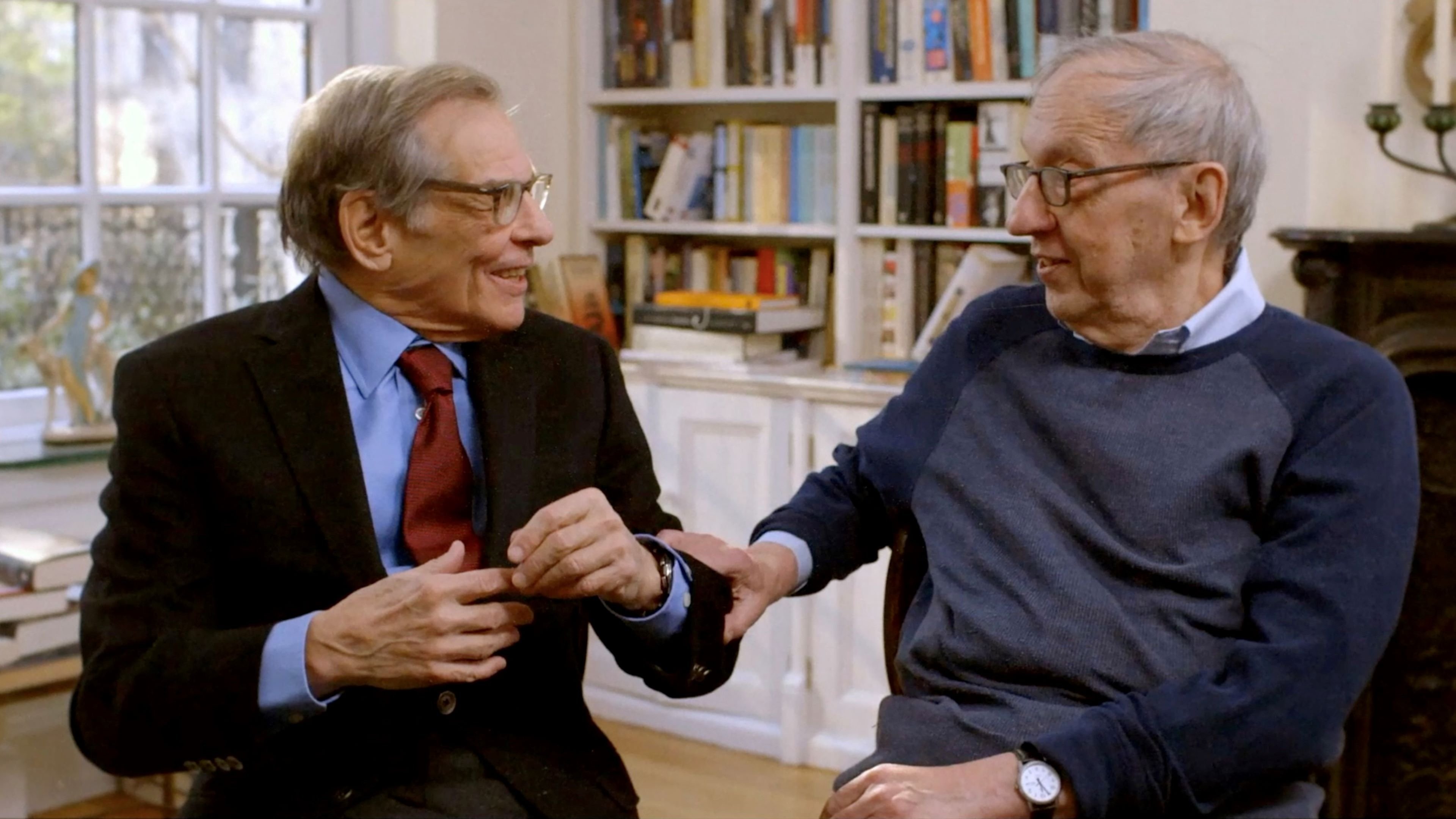 Turn Every Page - The Adventures of Robert Caro and Robert Gottlieb Background