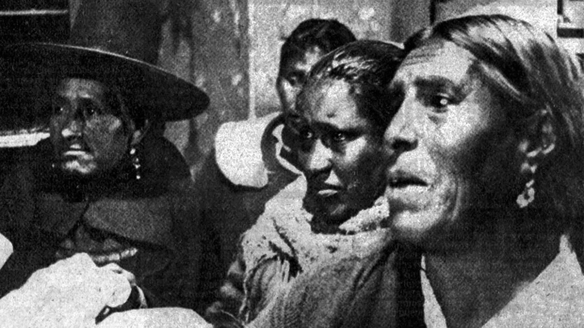 El coraje del pueblo Background
