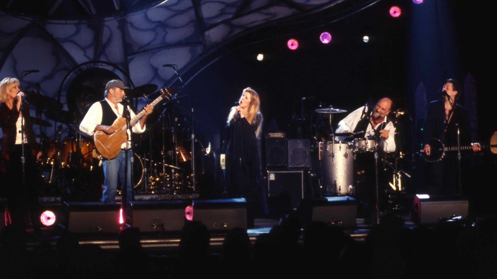 Fleetwood Mac: The Dance Background