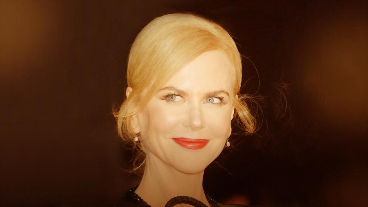 Nicole Kidman: Eyes Wide Open Background