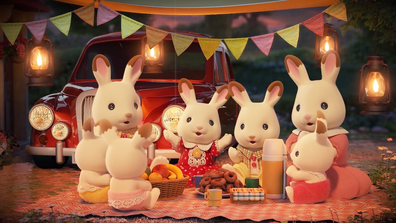 Sylvanian Families: Mini Episodes Clover Background